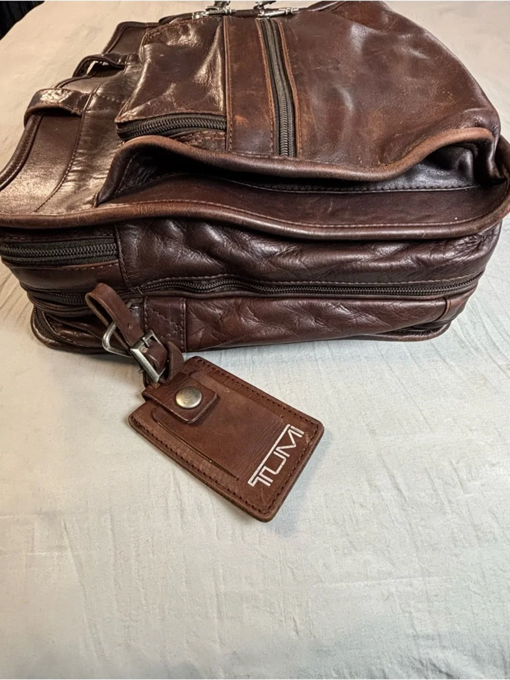 Vintage‎ Tumi Alpha Leather Laptop Briefcase Brown Distressed 17 Inch